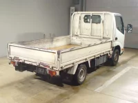 Toyota DYNA лот № 63502 оценка 3  с аукциона в Японии 1