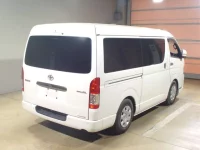 Toyota HIACE VAN лот № 62003 оценка 4.5  с аукциона в Японии 1