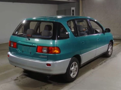 Toyota Ipsum
