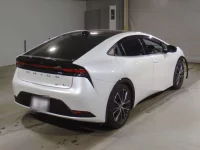 Toyota Prius лот № 339 оценка R  с аукциона в Японии 1