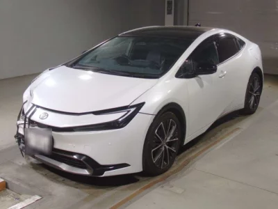 Toyota Prius  с аукциона в Японии