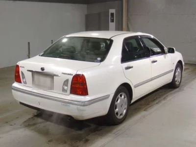 Toyota PROGRES  с аукциона в Японии