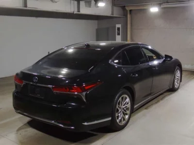Lexus LS500h