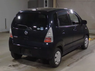 Nissan MOCO  с аукциона в Японии