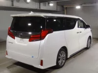 Toyota ALPHARD лот № 2205 оценка 3.5  с аукциона в Японии 1