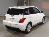 Toyota IST лот № 74 оценка 3.5  с аукциона в Японии 1