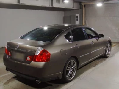 Nissan Fuga