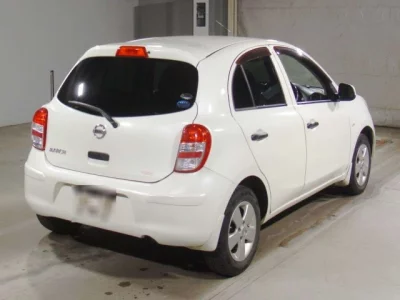 Nissan March