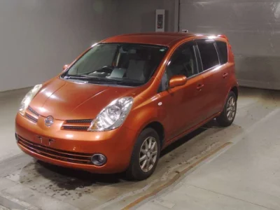 Nissan NOTE  с аукциона в Японии