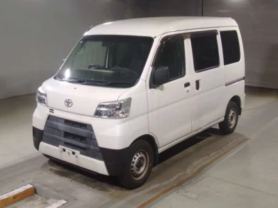 Toyota Pixis Van