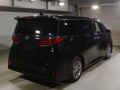 Toyota ALPHARD  с аукциона в Японии