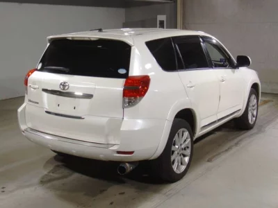 Toyota Vanguard