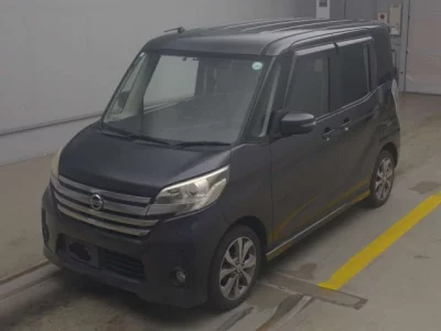 Nissan DAYZ ROOX  с аукциона в Японии