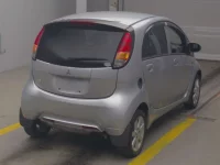 Mitsubishi I лот № 4158 оценка 4  с аукциона в Японии 1