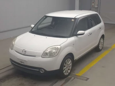Mazda Verisa