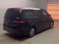 Honda ELYSION лот № 74075 оценка 3  с аукциона в Японии 1