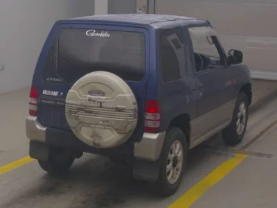 Mitsubishi PAJERO MINI