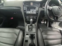 Volkswagen GOLF VARIANT лот № 38041 оценка 4.5  с аукциона в Японии 8