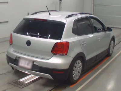 Volkswagen CROSS POLO