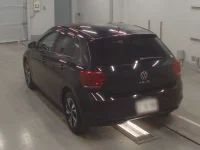 Volkswagen Polo лот № 38055 оценка 4.5  с аукциона в Японии 5