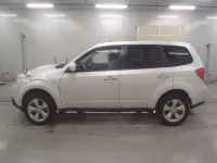Subaru FORESTER лот № 30963 оценка 4  с аукциона в Японии 3
