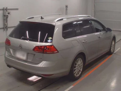 Volkswagen GOLF VARIANT  с аукциона в Японии