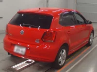 Volkswagen Polo лот № 38073 оценка 4  с аукциона в Японии 1