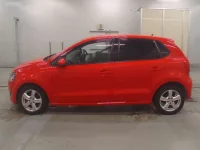 Volkswagen Polo лот № 38073 оценка 4  с аукциона в Японии 3