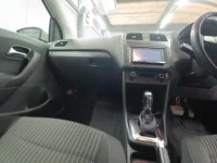 Volkswagen Polo лот № 38153 оценка 4  с аукциона в Японии 8