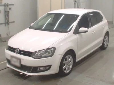 Volkswagen Polo  с аукциона в Японии