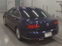 Volkswagen Passat лот № 38099 оценка 4  с аукциона в Японии 5