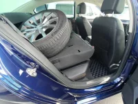 Volkswagen Passat лот № 38099 оценка 4  с аукциона в Японии 9