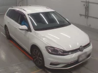 Volkswagen GOLF VARIANT лот № 38105 оценка 3.5  с аукциона в Японии 4