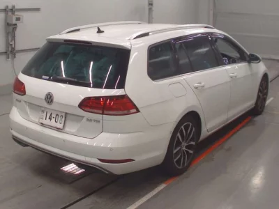 Volkswagen GOLF VARIANT  с аукциона в Японии