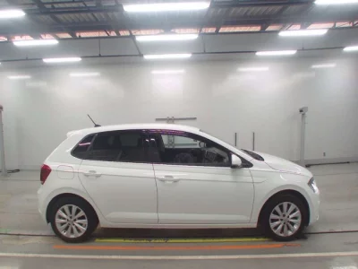 Volkswagen Polo  с аукциона в Японии