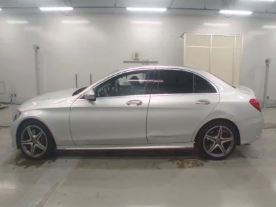 Mercedes-Benz C CLASS  с аукциона в Японии