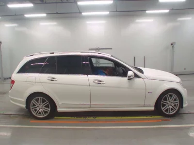 Mercedes-Benz C CLASS WAGON  с аукциона в Японии