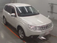 Subaru FORESTER лот № 10065 оценка R  с аукциона в Японии 4