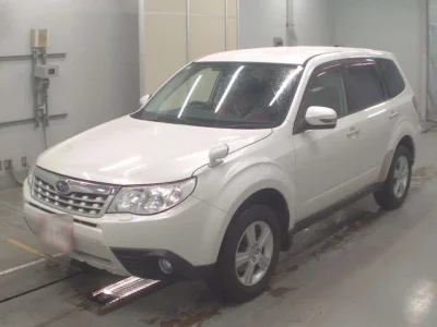 Subaru FORESTER  с аукциона в Японии