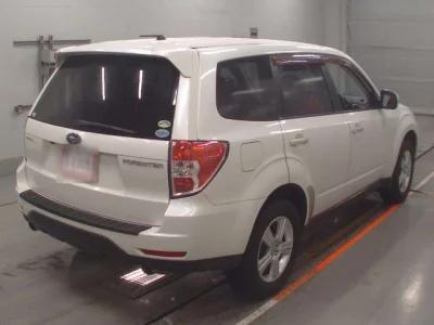 Subaru FORESTER  с аукциона в Японии