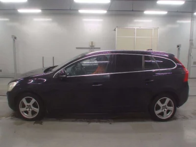 Volvo V60  с аукциона в Японии