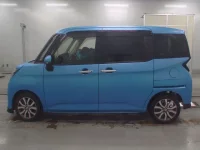 Subaru JUSTY лот № 10048 оценка 4  с аукциона в Японии 3