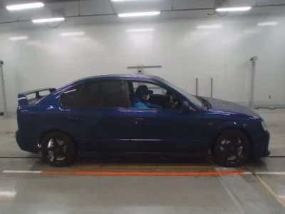 Subaru Legacy B4