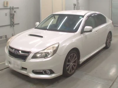 Subaru LEGACY B4  с аукциона в Японии