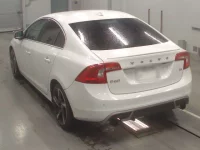 Volvo S60 лот № 38026 оценка 4.5  с аукциона в Японии 5