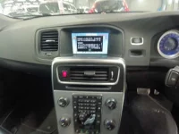 Volvo S60 лот № 38026 оценка 4.5  с аукциона в Японии 8