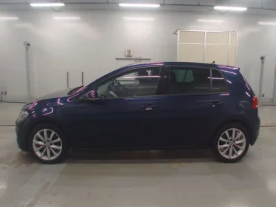 Volkswagen Golf  с аукциона в Японии