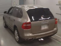 Porsche Cayenne лот № 38251 оценка 3.5  с аукциона в Японии 5