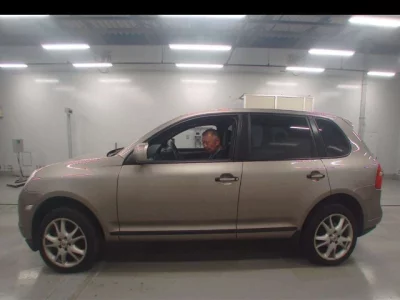 Porsche Cayenne  с аукциона в Японии