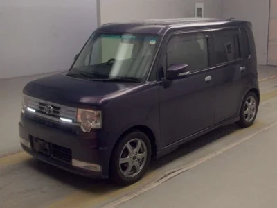 Toyota PIXIS SPACE  с аукциона в Японии